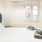 Modern Gem In Heart Of Malaga, Near Sights Rems 아파트 말라가