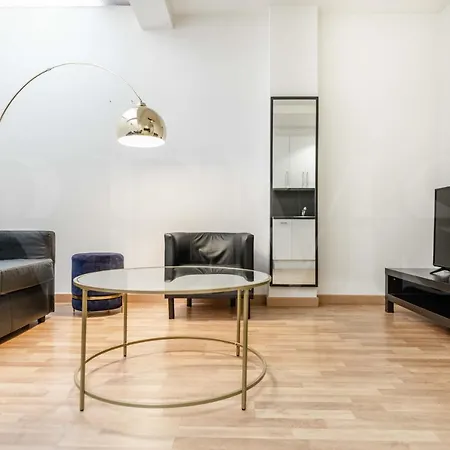 Modern Gem In Heart Of Malaga, Near Sights Rems Daire