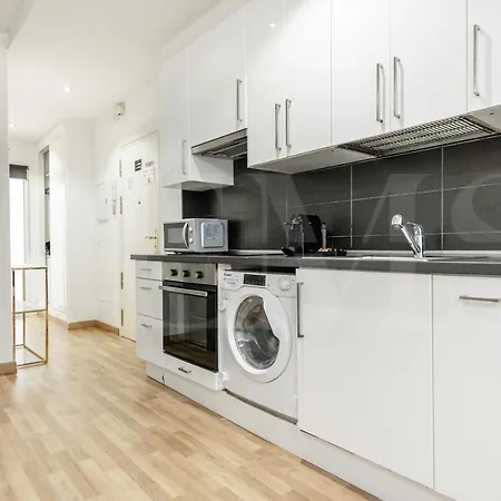 Modern Gem In Heart Of Malaga, Near Sights Rems * Málaga